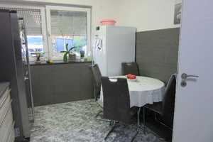 Bj. 2015: Sonnige und komfortable DHH mit Garage in beliebter Wohnlage (Barsinghausen, zentrumsnah) – Hannover (Kreis) – Vorschaubild 9