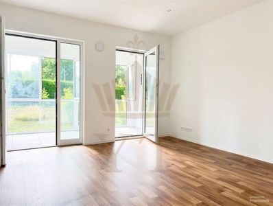 Modernes 1 Zimmer Apartment | große West-Loggia | in Bernau-Friedenstal