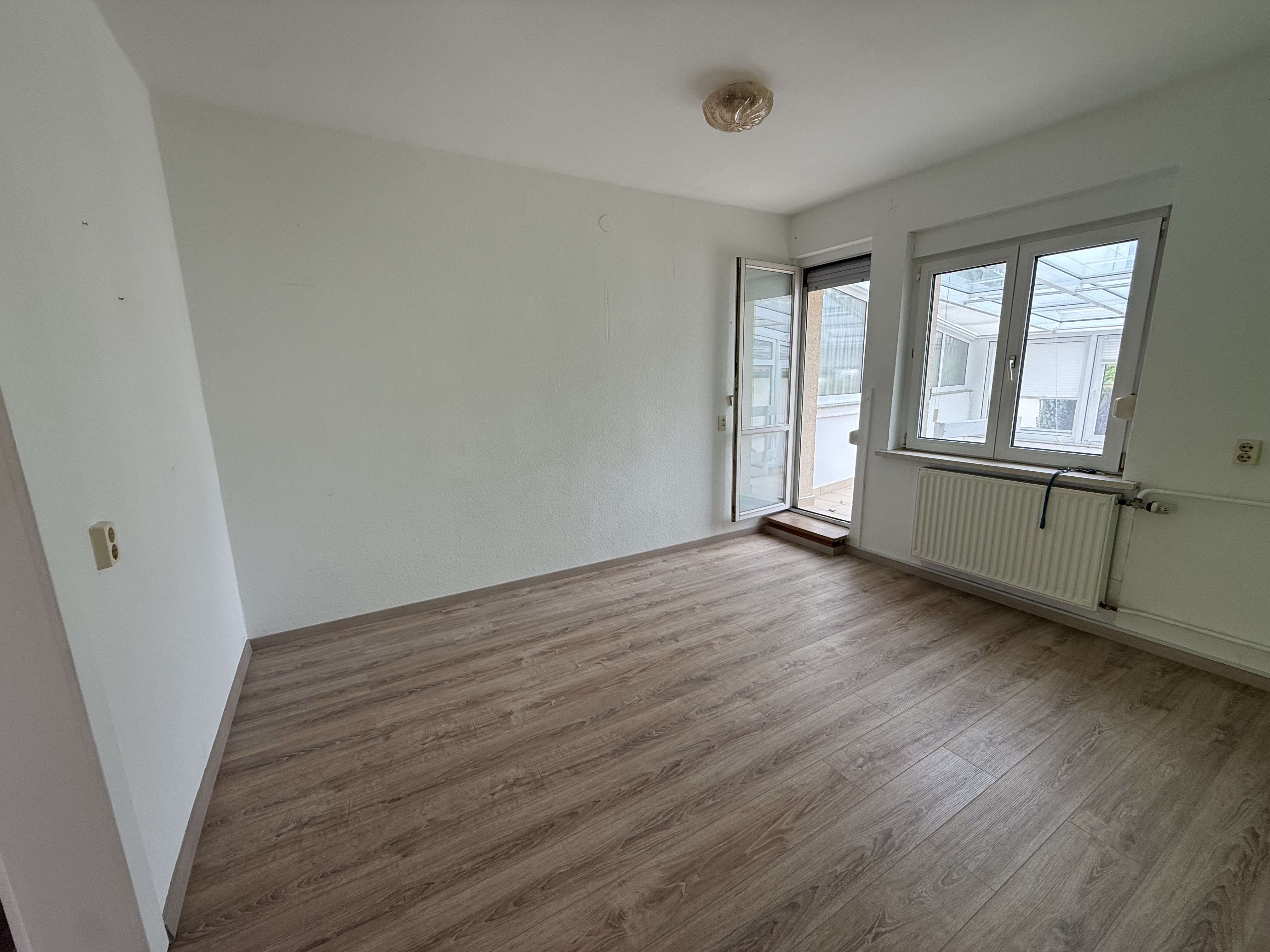 Immobilie in Sömmerda - genügend Platz in großer Doppelhaushälfte mit Garage für Familie & HomeOffice - Bild 9