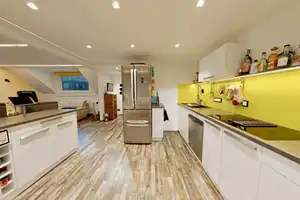 Exklusives Smart-Home – Modernisiertes Einfamilienhaus mit Bebauungspotenzial! – Mettmann (Kreis) – Vorschaubild 8