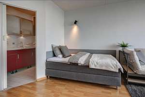 Möbliert: Helle, modern möblierte Wohnung im OEZ – Die vollständige Adresse der Immobilie erhältst du vom Anbieter., 80993 Alt-Moosach, München – Vorschaubild 3