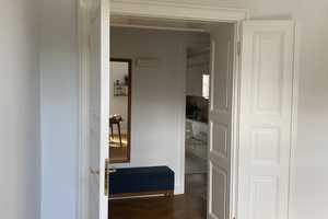Charmante 3-Zimmer-Altbauwohnung im Zooviertel mit Balkon und Einbauküche – Kühlwetterstraße 38, 40239 Düsseldorf – Vorschaubild 5
