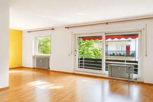 Charmante 2-Zimmer-Wohnung mit Balkon, Garage & separatem WC in Baden-Baden