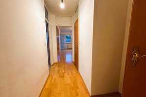 Top gepflegte 3-4 Zimmerwohnung mit Balkon und Garage – Darmstadt – Vorschaubild 4