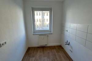 Gemütliche 2-Zimmer mit Balkon, Laminat und Wannenbad in ruhiger Lage – Humboldtstraße 14, 9130 Sonnenberg, Chemnitz – Vorschaubild 6