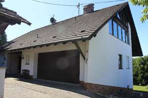 Haus mit Potenzial für Homeoffice und/oder Einliegerbereich – Die vollständige Adresse der Immobilie erhältst du vom Anbieter., 86450 Altenmünster – Vorschaubild 2