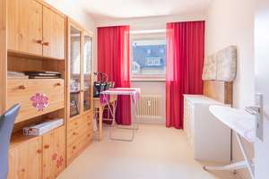 Investieren mit Perspektive – Vermietete 3,5-Zimmer-Wohnung in Top-Lage von Hamburg-Poppenbüttel! – Die vollständige Adresse der Immobilie erhältst du vom Anbieter., 22395 Poppenbüttel, Hamburg – Vorschaubild 12