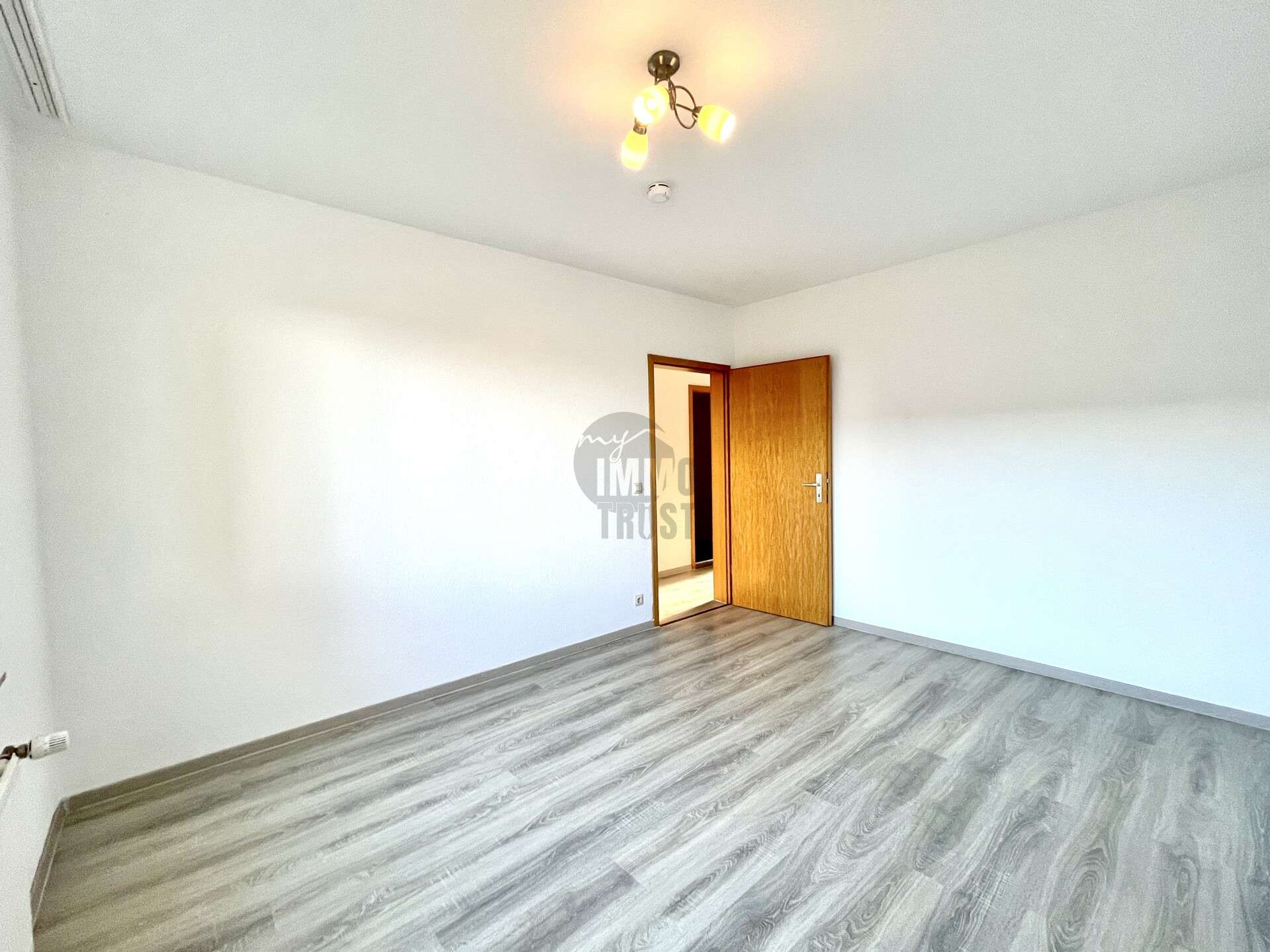 Immobilie in Danndorf - SOLIDE KAPITALANLAGE - GEPFLEGTES MEHRFAMILIENHAUS MIT SECHS WOHNEINHEITEN IN DANNDORF - Bild 4