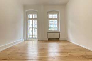 Sanierte 1 Zimmerwohnung mit Einbauküche und Dielenfußboden – Roseggerstr. 43, 12043 Neukölln (Ortsteil), Berlin – Vorschaubild 1