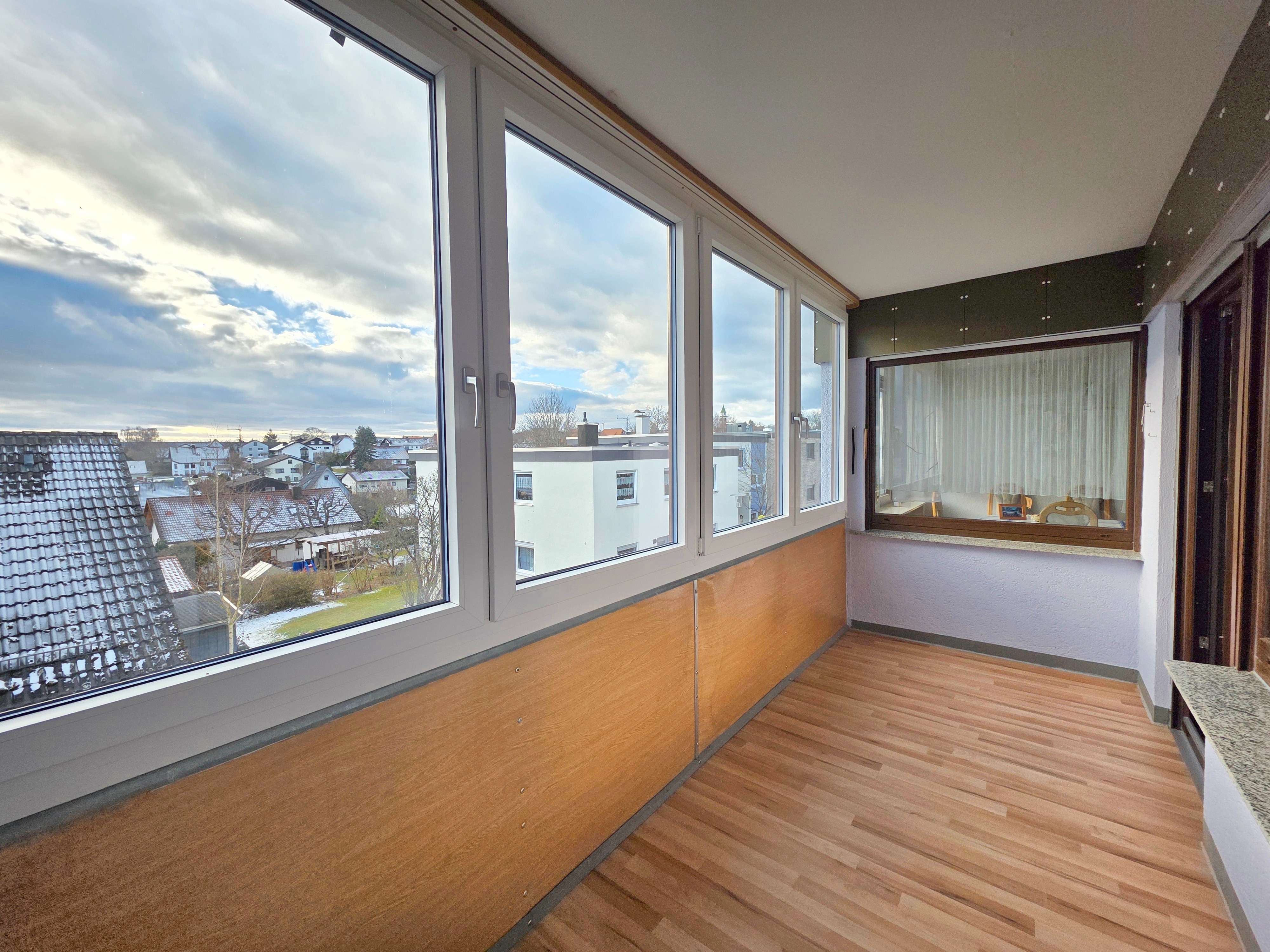 Immobilie in Pfalzgrafenweiler - Bezugsfreie 2-Zimmer-Wohnung mit verglaster Loggia - Bild 7