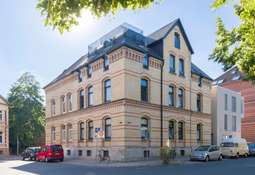 Historisches Eckgebäude.jpg