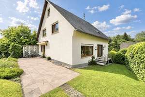 **Gepflegtes Einfamilienhaus mit Garten und Garage in Betzdorf** – Die vollständige Adresse der Immobilie erhältst du vom Anbieter., 57518 Betzdorf – Vorschaubild 38