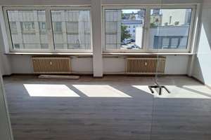 Neu sanierte 3-Zimmer,Küche,Bad Wohnung mit Balkon im 2. OG in Koblenz 