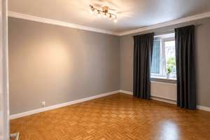 Großzügiges Zuhause in Hamburg-Niendorf – stilvoll wohnen mit viel Platz & traumhaftem Garten – Die vollständige Adresse der Immobilie erhältst du vom Anbieter., 22453 Niendorf, Hamburg – Vorschaubild 17