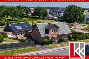 Großzügig wohnen in Heiligendorf – Einfamilienhaus mit Garten, Anbau und Partygebäude