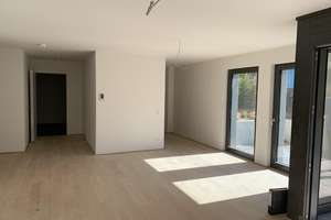 Helle 3,5 Zimmer Wohnung mit Terrasse in Stuttgart-Sonnenberg – Die vollständige Adresse der Immobilie erhältst du vom Anbieter., 70597 Sonnenberg, Stuttgart – Vorschaubild 2