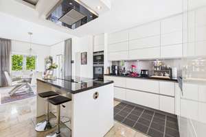 Exklusives Traumhaus mit Energieklasse A in begehrter Lage - fußläufig zur Stadt ! – Die vollständige Adresse der Immobilie erhältst du vom Anbieter., 65195 Nordost, Wiesbaden – Vorschaubild 4