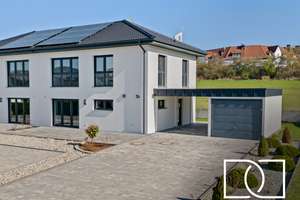 Bezugsfertiger Neubau! Hochwertiges KfW 40+ Haus mit Garage, Südterrasse und Garten in ruhiger Lage – Die vollständige Adresse der Immobilie erhältst du vom Anbieter., 95502 Himmelkron – Vorschaubild 1