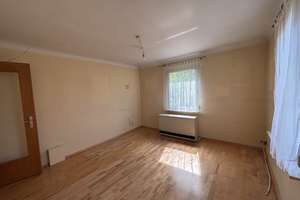 Charmante 3-Zimmer-Wohnung in ruhiger und bevorzugter Wohnlage von Möhringen – Die vollständige Adresse der Immobilie erhältst du vom Anbieter., 70567 Möhringen-Nord, Stuttgart – Vorschaubild 6