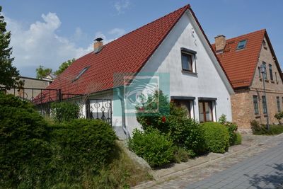 Solides Einfamilienhaus in Bergen auf Rügen in bester Lage!