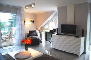 Möbl. Luxuswohnung m.Südbalkon, Stellplatz (MIETE einschl. aller NK!) – Die vollständige Adresse der Immobilie erhältst du vom Anbieter., 42699 Ohligs/Aufderhöhe/Merscheid, Solingen – Vorschaubild 3