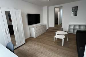 Neu renovierte und voll ausgestattete 1 Zimmer Wohnung Nähe Stadtkern Degerloch – Karl-Pfaff-Str. 34, 70597 Degerloch (Ortsteil), Stuttgart – Vorschaubild 2