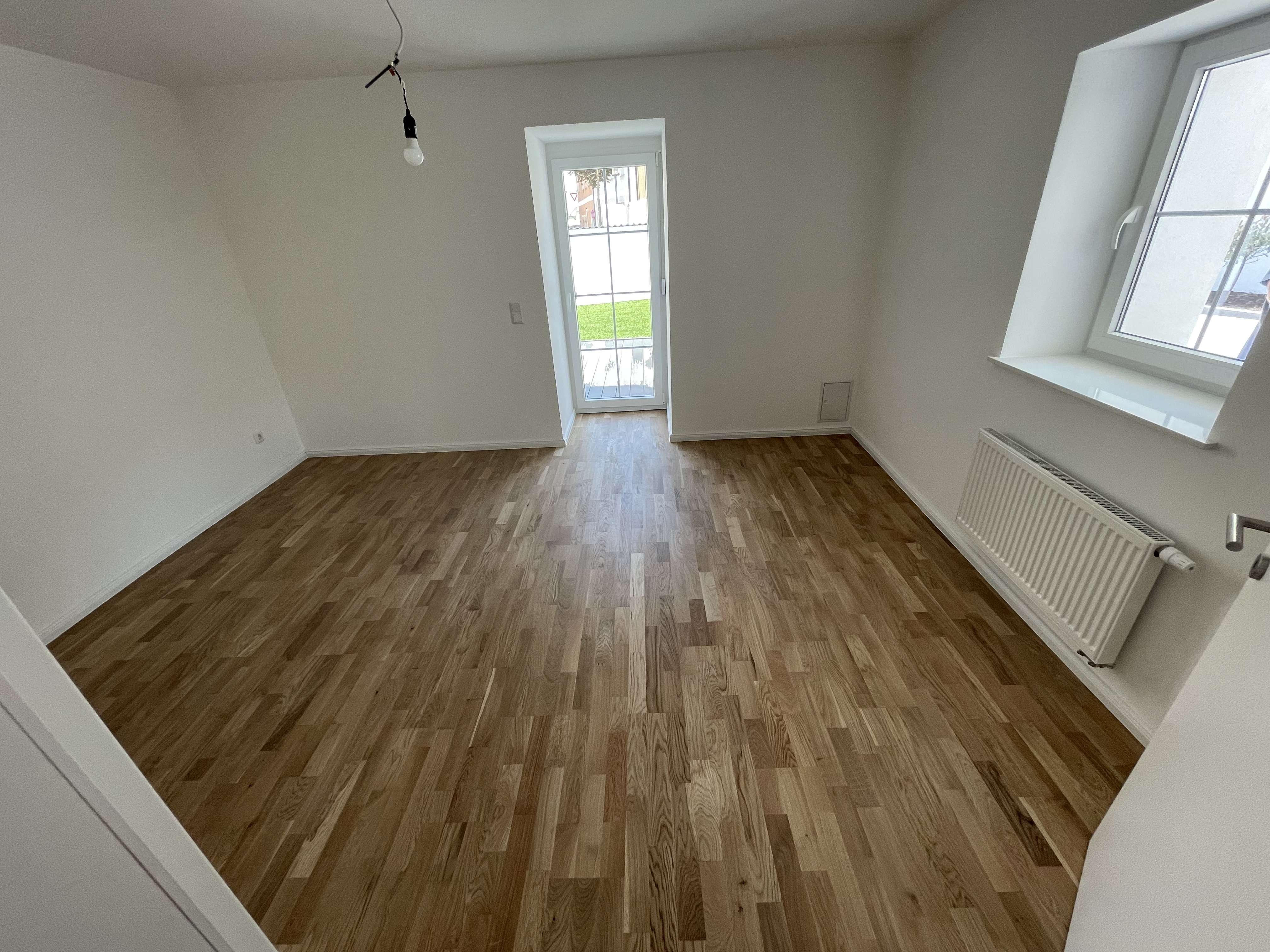 Immobilie in Regenstauf - Saniertes und sehr großes EFH im Zentrum von Regenstauf - Bild 9