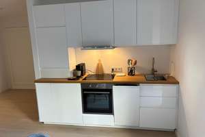 ERSTBEZUG ALTBAU-JUWEL  2 Zimmerwohnung nach kompletter Sanierung, möbliert mit Terasse – Hoffeldstraße 39, 40235 Flingern Nord, Düsseldorf – Vorschaubild 4