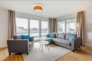 Möbliert: Familienwohnung mit herrlicher Dachterrasse – Die vollständige Adresse der Immobilie erhältst du vom Anbieter., 80937 Am Hart, München – Vorschaubild 1