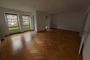 Großzügige 3-Zimmer-Wohnung mit Südwest-Balkon und Tiefgarage  – Die vollständige Adresse der Immobilie erhältst du vom Anbieter., 22415 Langenhorn, Hamburg – Vorschaubild 4
