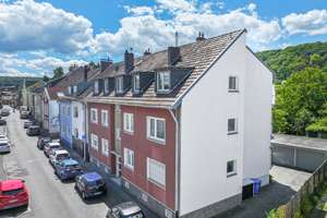 Gepflegte 3-Zimmer-DG-Wohnung mit Sonnenbalkon und PKW-Garage in beliebter Lage von Bonn - Kessenich – Die vollständige Adresse der Immobilie erhältst du vom Anbieter., 53129 Dottendorf, Bonn – Vorschaubild 2
