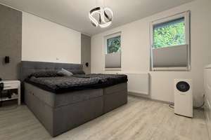 ruhige Wohnung am Waldrand mit Dachterrasse, Garten und Sauna – Die vollständige Adresse der Immobilie erhältst du vom Anbieter., 45257 Kupferdreh, Essen – Vorschaubild 9