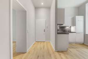 ERSTBEZUG: Kernsanierte Wohnung mit Einbauküche! – Prinz-Ferdinand-Straße 100, 47798 Stadtmitte, Krefeld – Vorschaubild 3