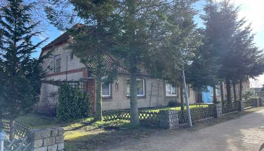 Bild von Abriss-/Sanierungsobjekt auf schönem Baugrundstück in Lübow