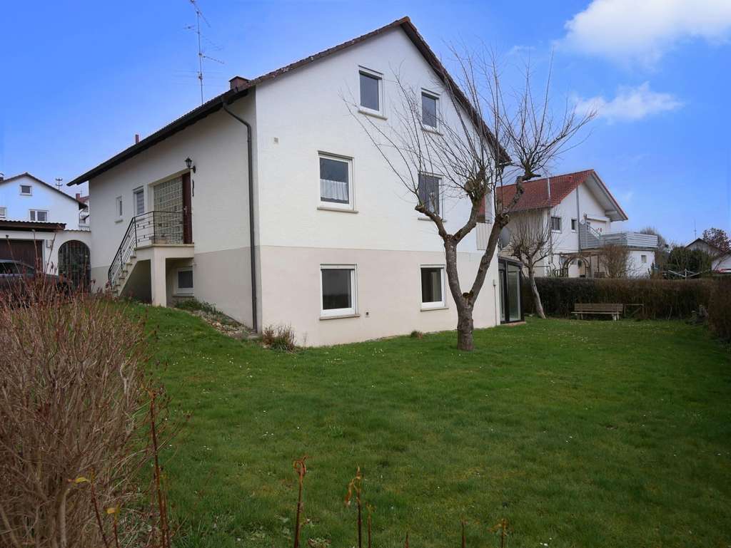 Immobilie in Hohentengen - Genießen Sie Ihre Privatsphäre in diesem Einfamilienhaus in Hohentengen-Völlkofen - Bild 1