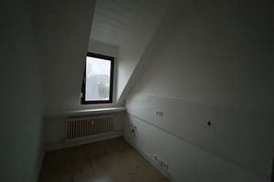Gepflegte 3-Zimmer Wohnung im 3. OG in Wuppertal-Barmen – Hugostraße 7, 42281 Barmen, Wuppertal – Vorschaubild 2