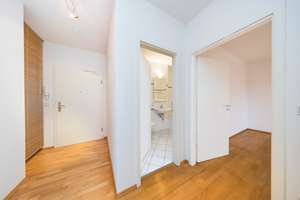 Hell & modern mit großem Balkon in ruhiger Lage an der U6 Klinikum Großhadern – Max-Lebsche-Platz 38, 81377 Großhadern, München – Vorschaubild 6