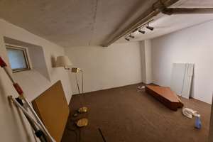 Erstbezug nach Renovierung ...
Charmante, modernisierte 3-Zimmer-Eigentumswohnung mit Balkon – Die vollständige Adresse der Immobilie erhältst du vom Anbieter., 90471 Rangierbahnhof-Siedlung, Nürnberg – Vorschaubild 15