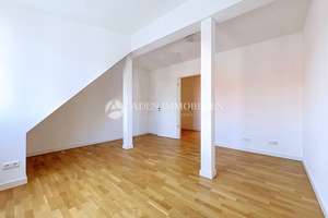 Stilvolle 3-Zimmer-Dachgeschosswohnung mit Terrasse in Top-Zustand, Johannisthal! – Trützschlerstr. 11, 12487 Johannisthal, Berlin – Vorschaubild 21
