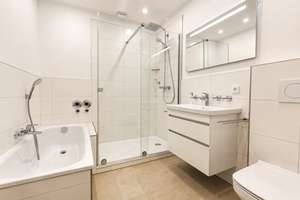 Kernsanierte Altbau-Wohnung im Hochparterre nahe Außenalster mit Energie-Kennwert "A" – Die vollständige Adresse der Immobilie erhältst du vom Anbieter., 22087 Hohenfelde, Hamburg – Vorschaubild 10