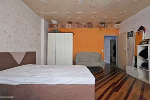 Bezugsfreie 3-Zimmer-Wohnung im HP mit Stellplatz und Parkett im Schöneberger Winterfeldt-Kiez! – 10781 Schöneberg, Berlin – Vorschaubild 3