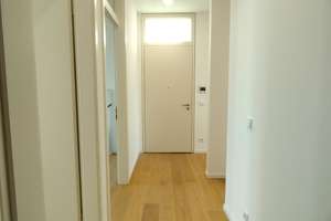 Exklusives klimatisiertes Penthouse mit Gemeinschaftssauna und Panoramaterrasse – Die vollständige Adresse der Immobilie erhältst du vom Anbieter., 13086 Weißensee, Berlin – Vorschaubild 11
