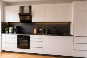 Moderne 2-Zimmer-Wohnung mit Balkon in zentraler Lage von Reutlingen – Die vollständige Adresse der Immobilie erhältst du vom Anbieter., 72764 Reutlingen-Mitte, Reutlingen – Vorschaubild 4