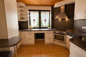 Charmantes Einfamilienhaus mit großzügigem Garten und Dachterrasse – Die vollständige Adresse der Immobilie erhältst du vom Anbieter., 93057 Konradsiedlung-Wutzlhofen, Regensburg – Vorschaubild 7