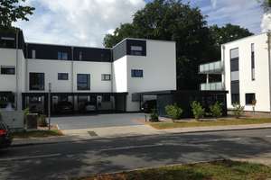 Reihenhaus komplett ausgestattet, 3 Kinder-/Arbeitszimmer, 2 Bäder,  Einbauküche in Wolfsburg Ehmen