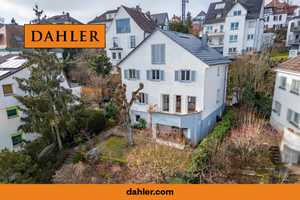 Stilvolle Fachwerkvilla mit traumhafter Aussicht und moderner Ausstattung in Bestlage von Stuttgart – Stuttgart – Vorschaubild 1