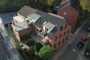 TOP INVESTMENT - Attraktives Zinshaus mit 10 Wohnungen und einer Gewerbefläche.