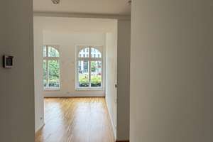 Zentrale 3,5-Raum-Wohnung: Einbauküche und Terrasse – Marienstraße 2, 1067 Wilsdruffer Vorstadt/Seevorstadt-West, Dresden – Vorschaubild 4