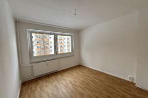 Gemütliche 2-Raum-Wohnung mit Einbauküche – Paul-Bertz-Straße 161, 9120 Helbersdorf, Chemnitz – Vorschaubild 3