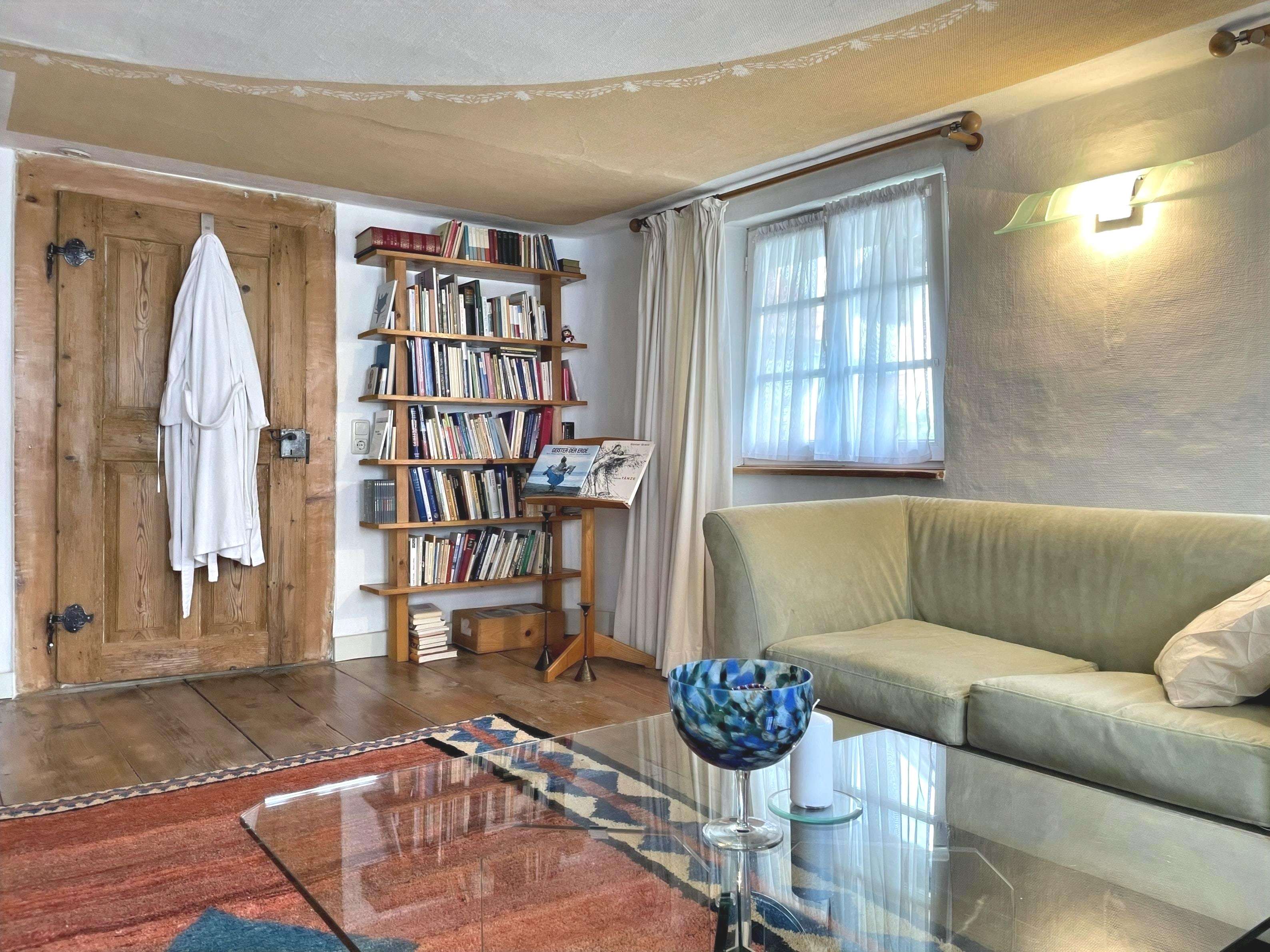 Immobilie in Unterthingau - Seltene Gelegenheit - stilvoll saniertes Bauernhaus mitten im Ostallgäu - Bild 18